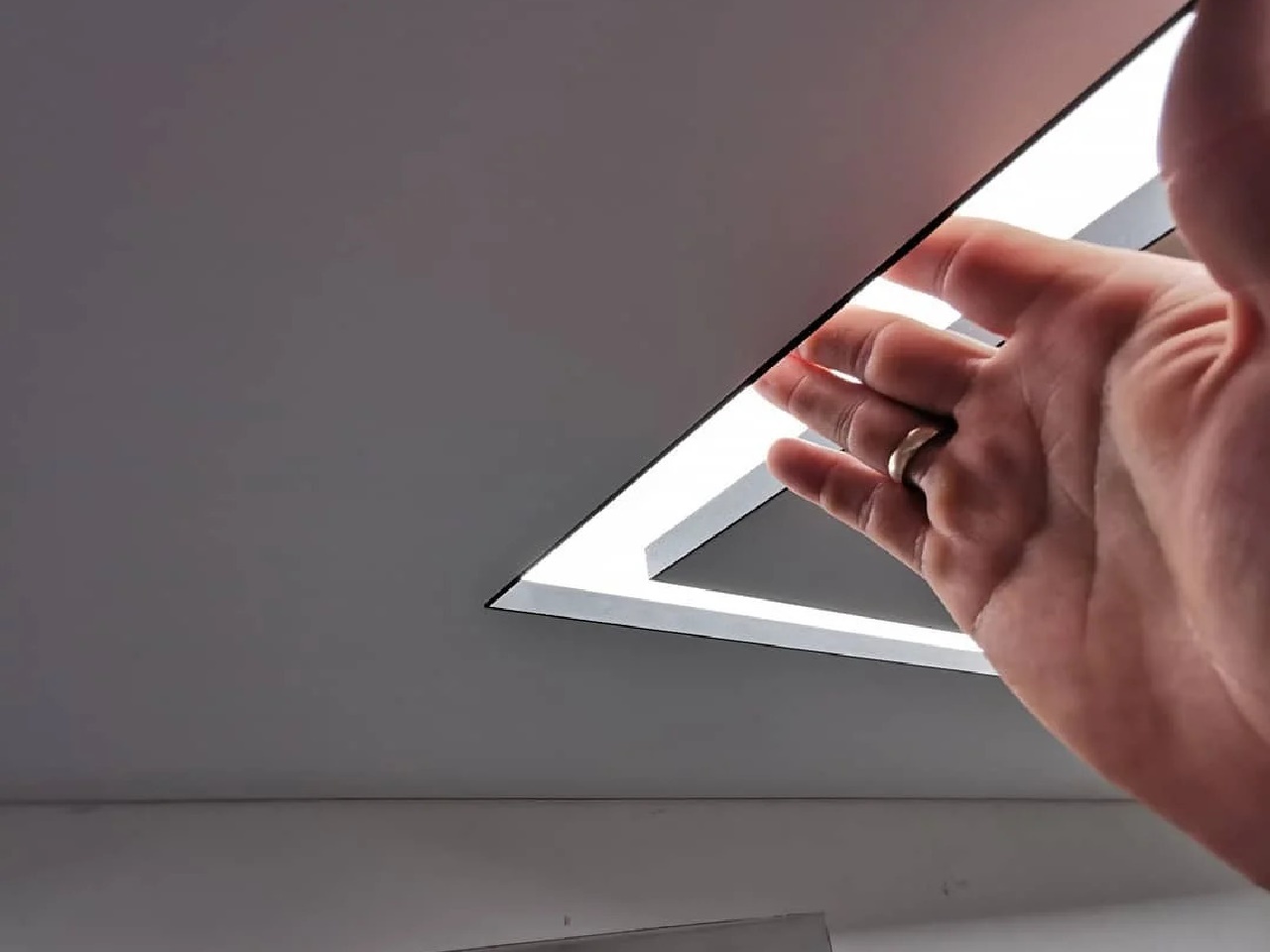 Световые ниши